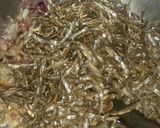 A picture of step 4 of Crunchy Fried Omena #4WkChallenge.