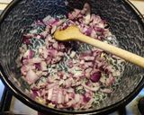 Párolt lilakáposzta recept fázis 2 fotója