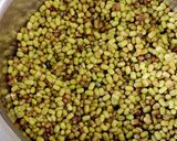 A picture of step 1 of Mung bean Curry.