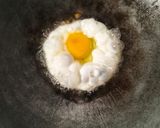 Foto langkah ke 3 dari resep Nasi Goreng Ikan Kembung Daun Jeruk Mommylicious.