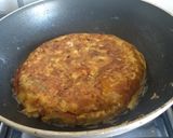 Foto del paso 4 de la receta: Tortilla de zapallo, cebolla y ají