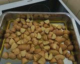 Foto del paso 7 de la receta: Filetes de pollo marinados acompañados de escalivada y patatas al horno con tomillo y limón