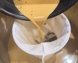 Foto langkah ke 4 dari resep Homemade Roasted Milk Tea.
