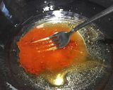 Foto del paso 2 de la receta: Pollo con salsa de achiote, puré de papa con zanahoria y repollo
