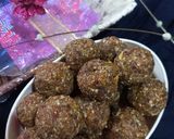 ખજૂર ડ્રાયફ્રુટ લાડુ (Khajoor Dryfruit Ladoo Recipe In Gujarati) રેસીપી સ્ટેપ3ફોટો