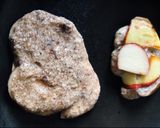 Foto del paso 2 de la receta: Pancakes de manzana invertida 🍎