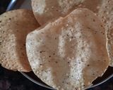 A picture of step 1 of Surti paratha.