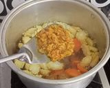 Foto langkah ke 4 dari resep Sop Telur Puyuh.