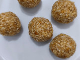 Mochi Kacang Wijen (Tanpa Tepung Ketan)