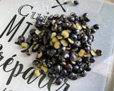 Une image de l'étape 6 de Salade de fruits rouges, ananas et raisin.
