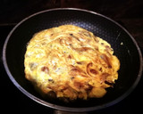 Foto del paso 3 de la receta: Bocadillo con tortilla de champiñones