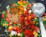 A picture of step 3 of Vegetable macroni.