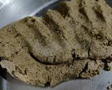 A picture of step 1 of Saag wali bajre ki roti.