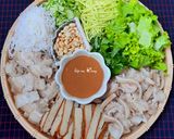 A picture of step 6 of Bún mắm nêm.