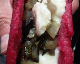 Foto del paso 12 de la receta: Duo de Arepas de remolacha rellenas...🍘🧀🍘🥒🍆