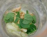 Foto del paso 2 de la receta: Gin tonic casero (jugo de hierbas (menta, jengibre, pepino etc)