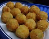 Foto langkah ke 9 dari resep Bola-Bola Kentang Wortel Keju.