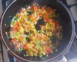 Foto del paso 3 de la receta: Tomates rellenos de atún y quinoa