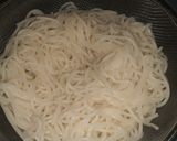 A picture of step 9 of Chicken chow mein.