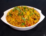 A picture of step 4 of Indian style Mix veg fried rice from leftover rice.
