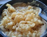 A picture of step 7 of Mac and Cheese.