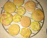 A picture of step 12 of Spiral cookies.