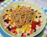 Foto del paso 1 de la receta: Espaguetis con mango, piña, tomate y pavo