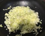 Foto del paso 2 de la receta Espaguetis con cebolla y aceite de oliva