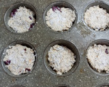 Foto del paso 5 de la receta: Muffins de avena y frutos rojos