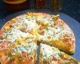 देसी वेज चीज़ पिज़्ज़ा (Desi veg cheese pizza recipe in Hindi) रेसिपी चरण 4 फोटो