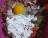 Foto del paso 1 de la receta: Albóndigas con salsa blanca y papas al horno