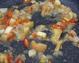 Foto langkah ke 4 dari resep Tumis sayur Pak Choy.