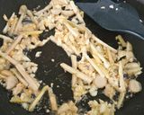 Foto langkah ke 2 dari resep Ayam Kukus Jahe.
