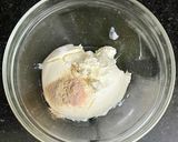 A picture of step 3 of Tzatziki.