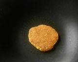 A picture of step 2 of Banana Oats pancakes🍌.