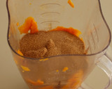 Foto del paso 1 de la receta: Paletas heladas de mango