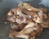 A picture of step 1 of Chicken manchow soup.
