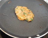 கேரட் ஹேஷ் பிரவுன்(Carrot Hash brown) ரெசிபி ஸ்டேப் 7 புகைப்படம்