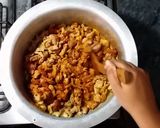 A picture of step 3 of Mutton Lehsunni Masala Boti.