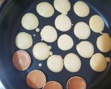Foto langkah ke 2 dari resep Mini Pancake Sereal.
