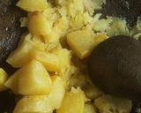 Foto langkah ke 2 dari resep Perkedel kentang yummy.
