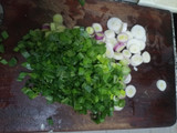 Colchón de papas con salsa de verdeo