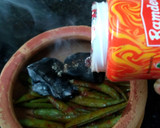 A picture of step 3 of Smoked Cluster beans.