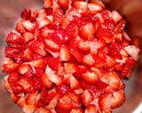 Une image de l'étape 1 de Curd à la fraise.