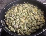 Foto del paso 3 de la receta Habas encebolladas con jamón