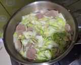 Foto langkah ke 3 dari resep Tumis Sawi Putih Bakso.