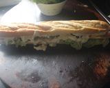 Foto del paso 7 de la receta: Bocadillo troceado de tortilla y jamón