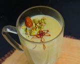 A picture of step 6 of Baked khakhra sandwich with almond milkshake.