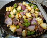 A picture of step 6 of Purple Yam, Paneer & Green Peas Chat.