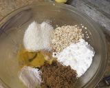 Foto del paso 1 de la receta: Galletitas 4 cucharadas, sin harina y sin manteca